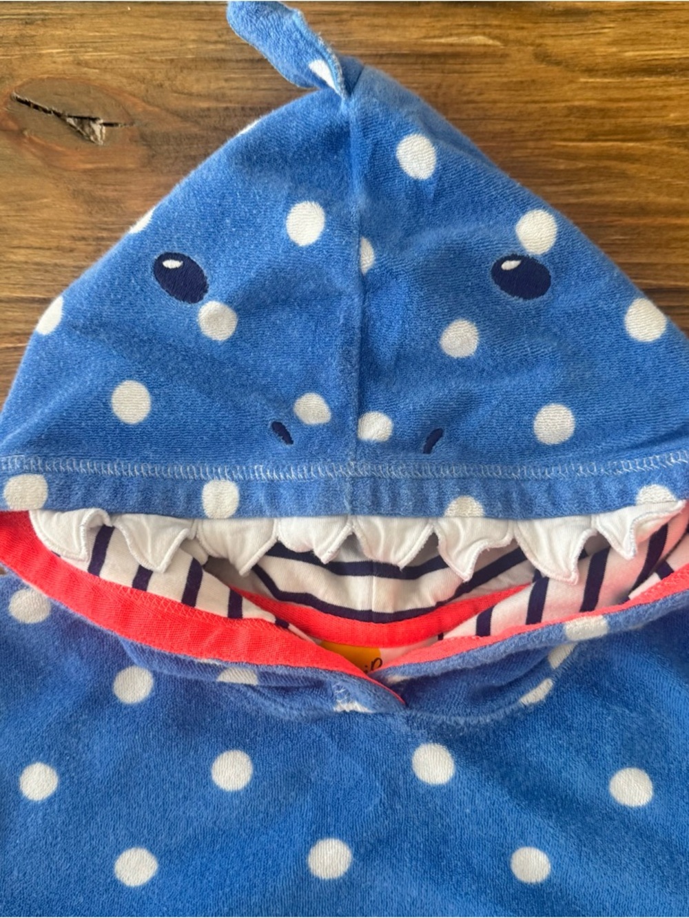 Mini Boden Blue Polka Dot Hooded Shark Swim Coverup size 6/7 - Picture 3 of 9